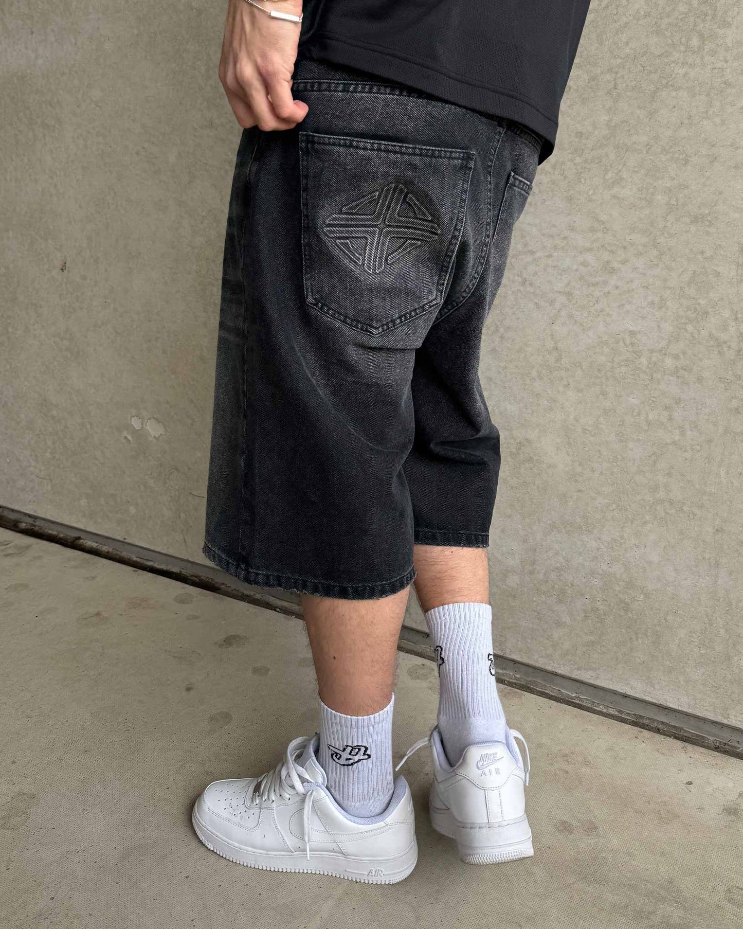 SUEDE HILLS® Denim Jorts "Phantom Black"